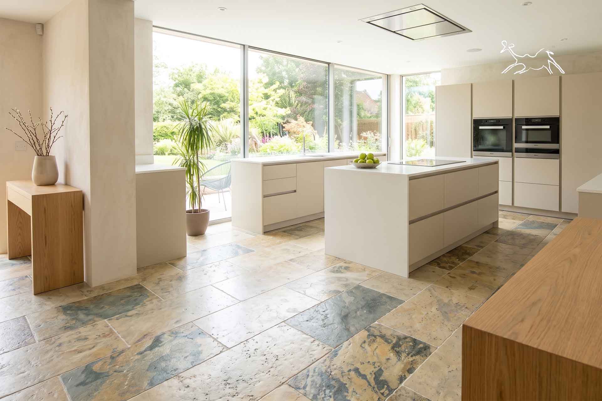 ardesia beige per interni, spacco naturale e superficie liscia
