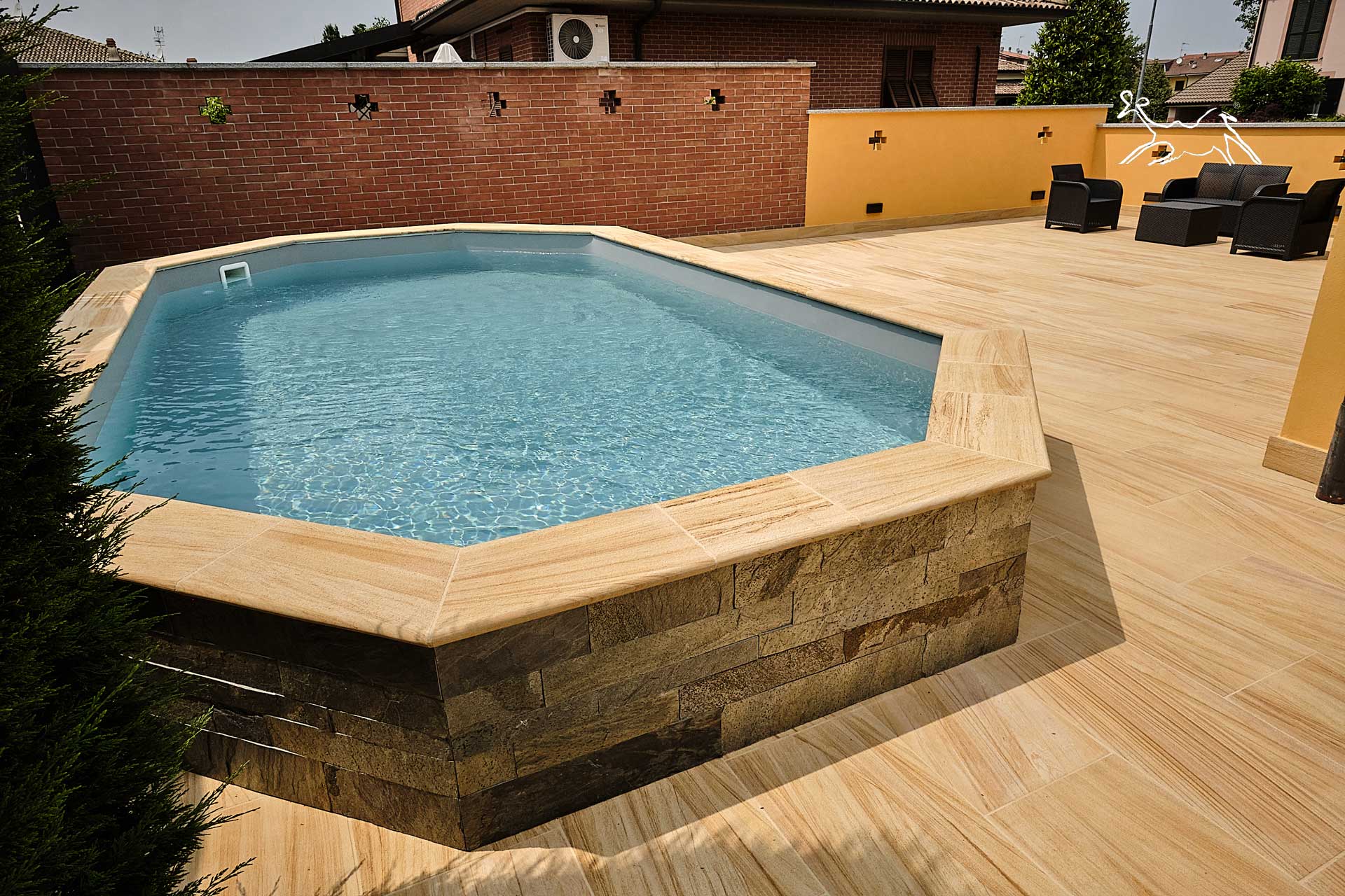 Pavimentazione quarzite naturale effetto legno Wooden per piscina – progetto vicino Novi Ligure con finitura naturale