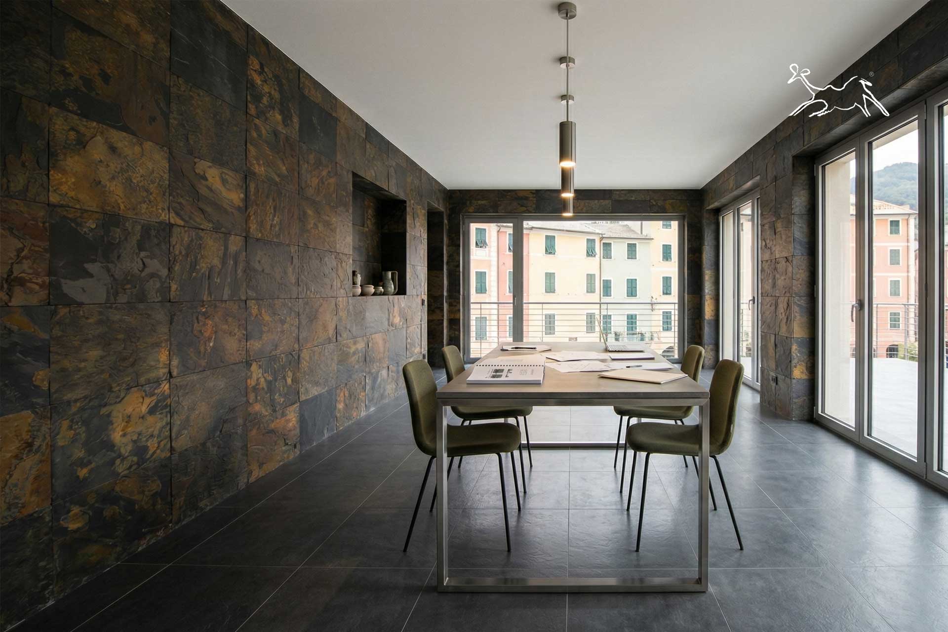 rivestimento in ardesia per interni colore caldo antimacchia cantiere di varese ligure